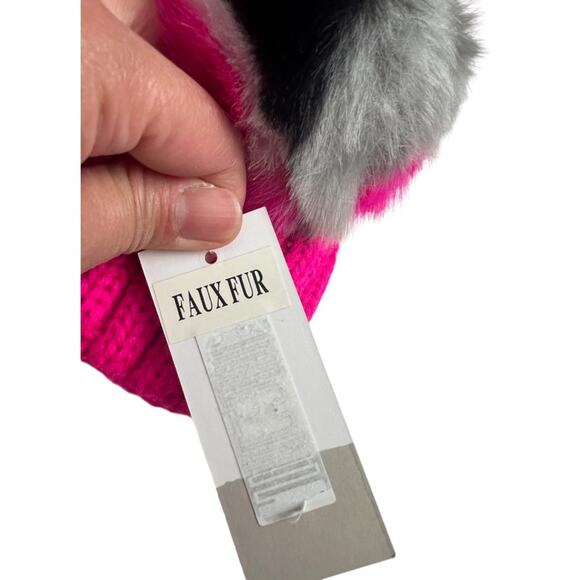 NWT Nordstrom BP Pick A Pom Beanie. One size - Picture 3 of 4